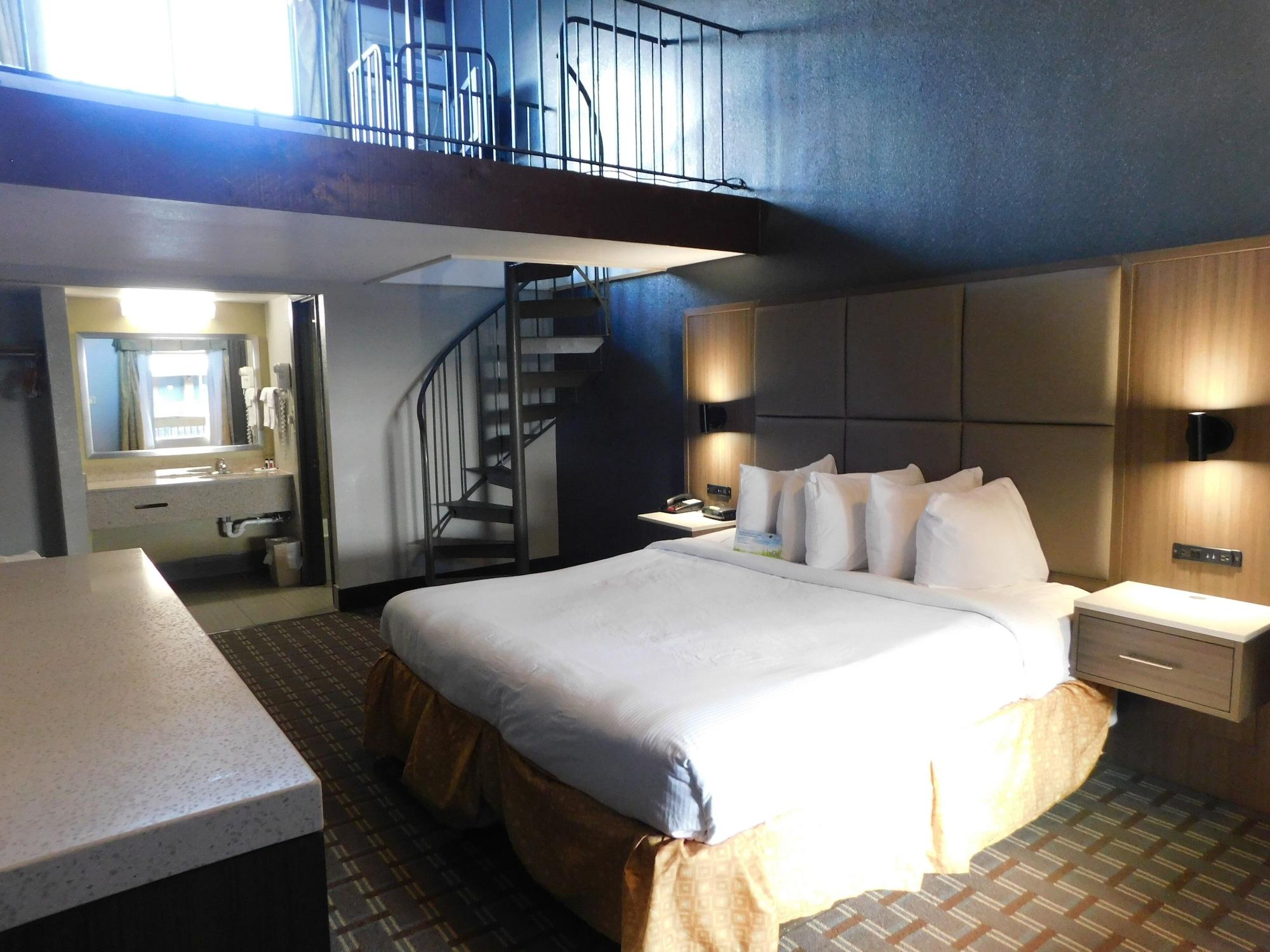 Days Inn & Suites By Wyndham Downtown Gatlinburg Parkway Eksteriør billede