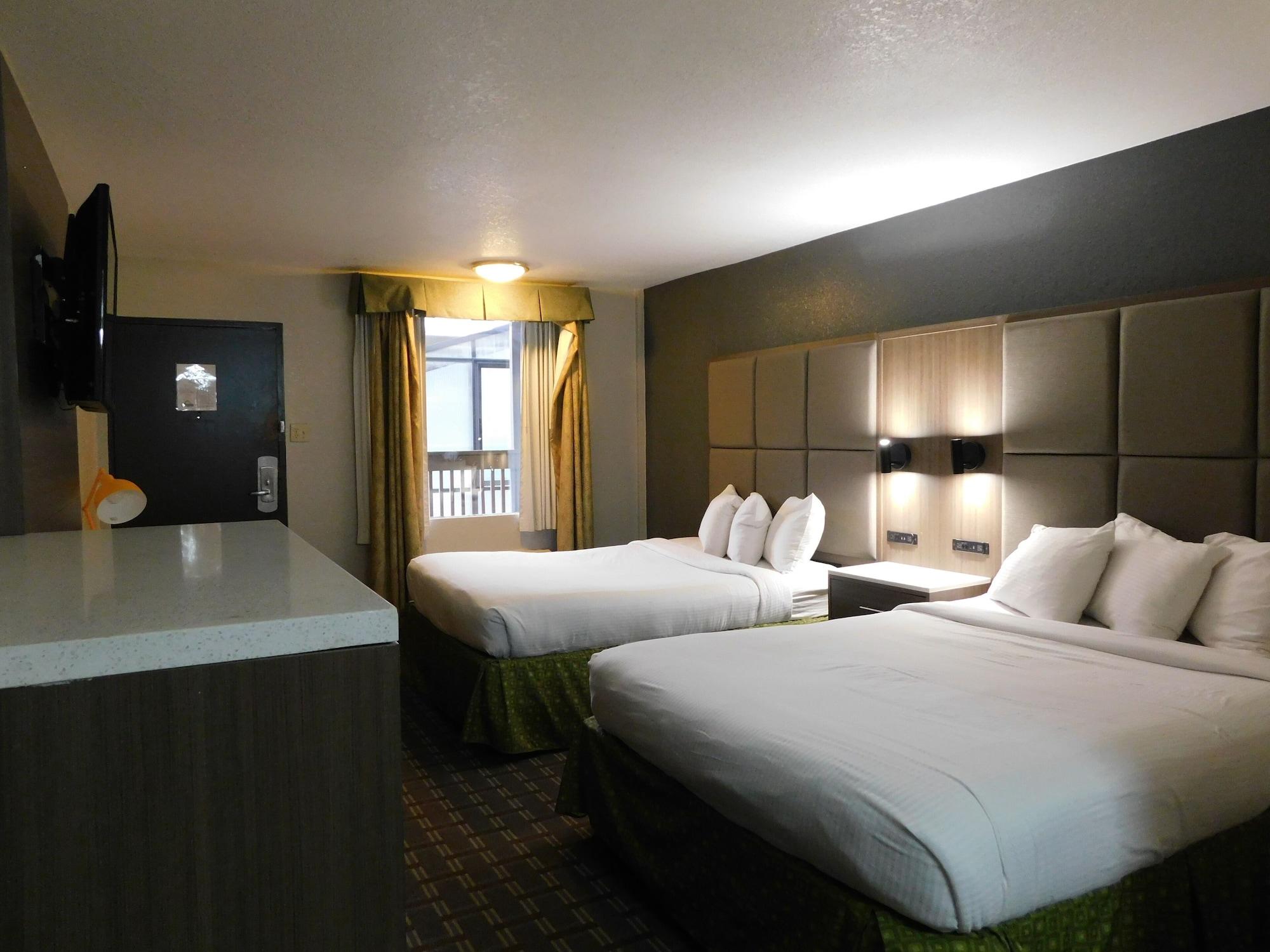 Days Inn & Suites By Wyndham Downtown Gatlinburg Parkway Eksteriør billede
