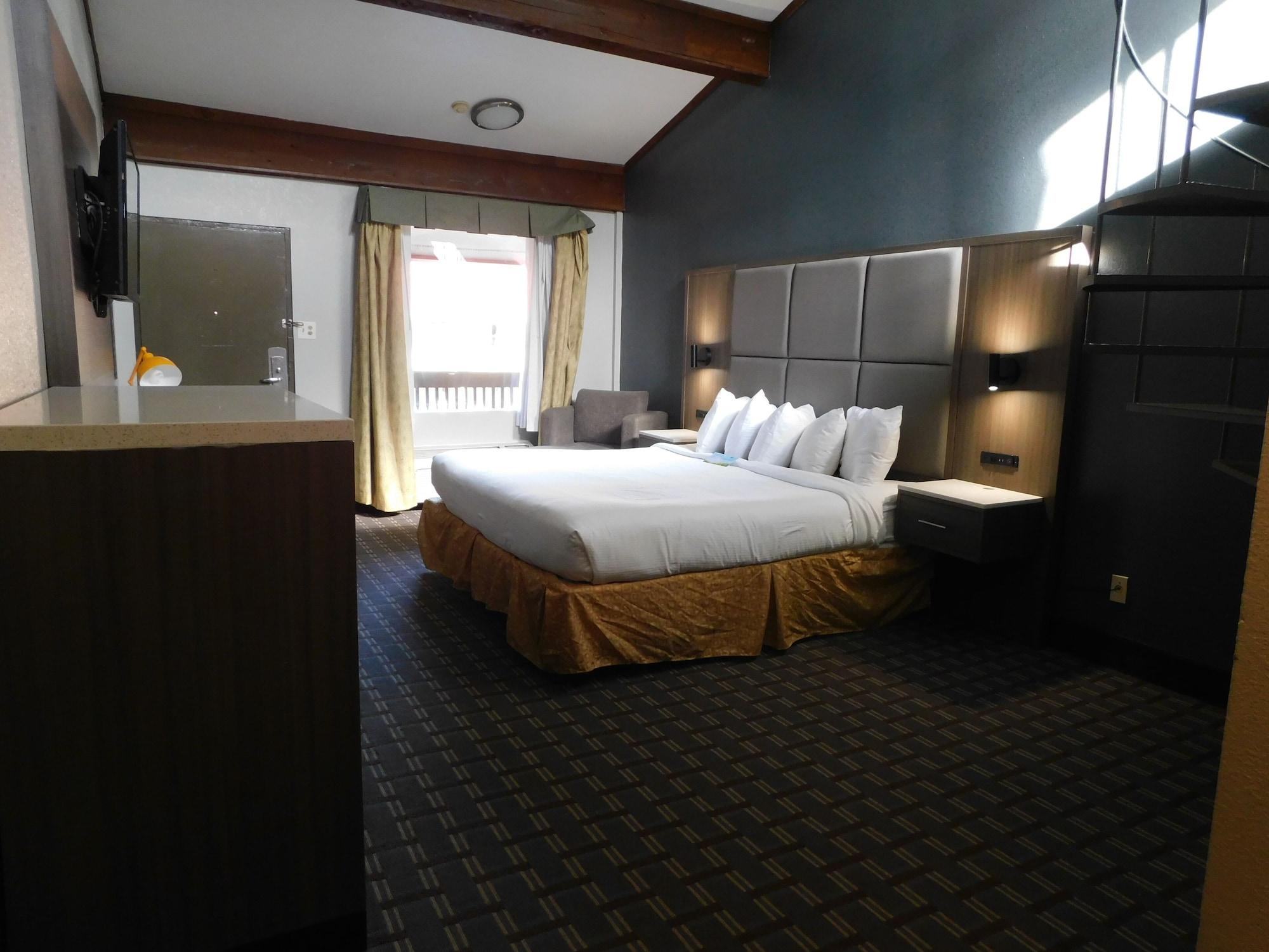 Days Inn & Suites By Wyndham Downtown Gatlinburg Parkway Eksteriør billede